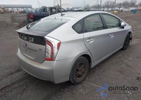 2013 Toyota Prius Three z USA, uszkodzony, nr VIN JTDKN3DU4D5605978